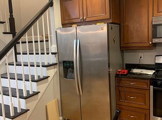 6 Rice St, Salem, MA 01970