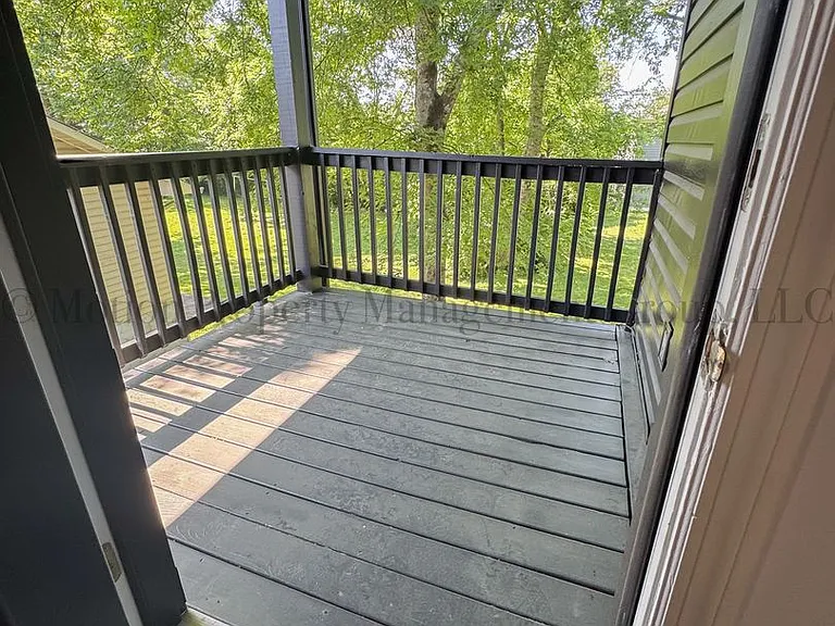 6920 Northside Dr — Photo 10