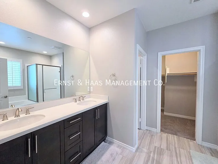 4735 Holly Ave — Photo 26