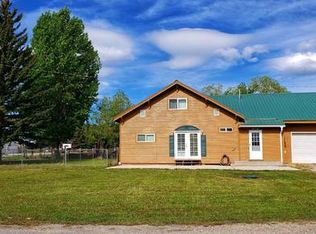 107 Stewart St, Anaconda, MT 59711
