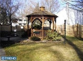 201 Share Dr, Morrisville, PA 19067