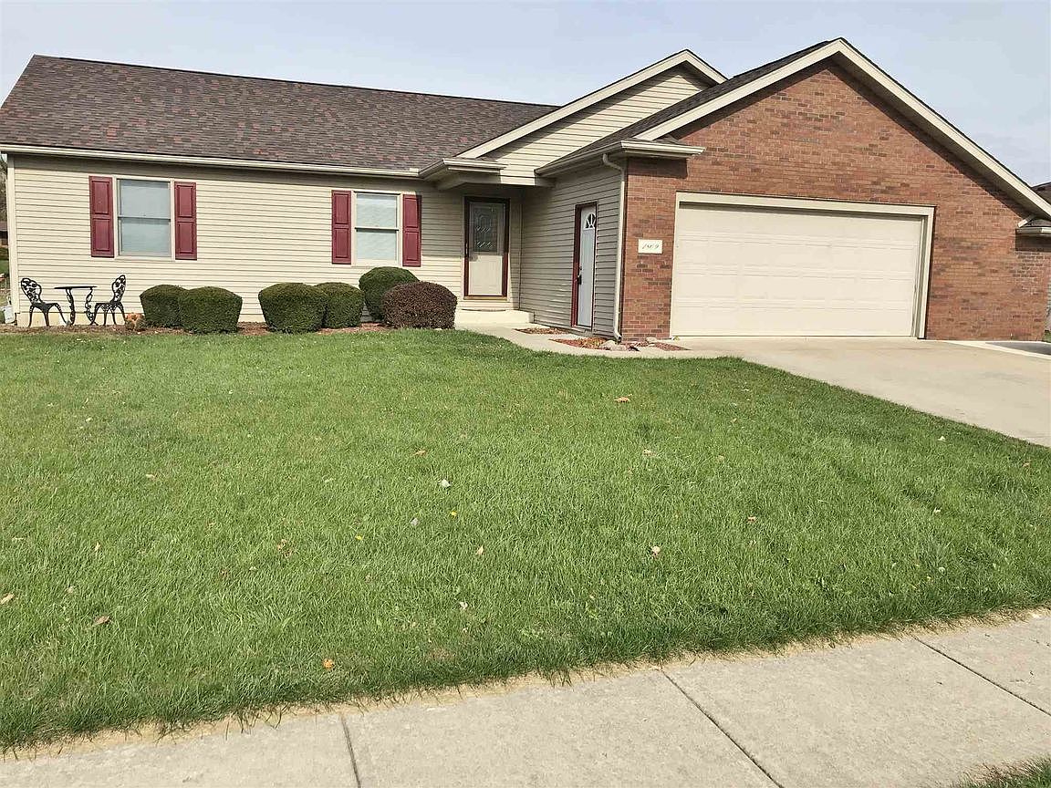 1809 Laura Ave, Kendallville, IN 46755 Zillow