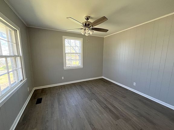 2nd image of 519 Rosedale Ave