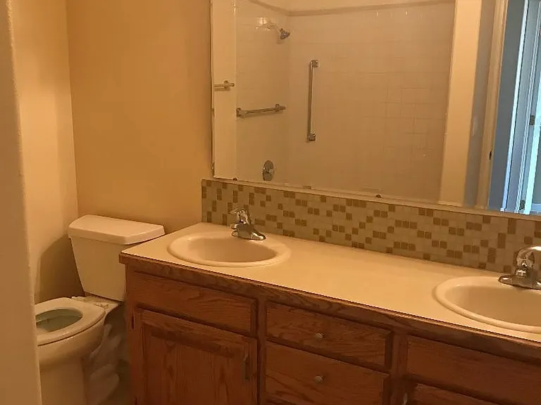 621 Buckingham Dr — Photo 14