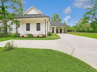 811 E Thomas St, Hammond, LA 70401