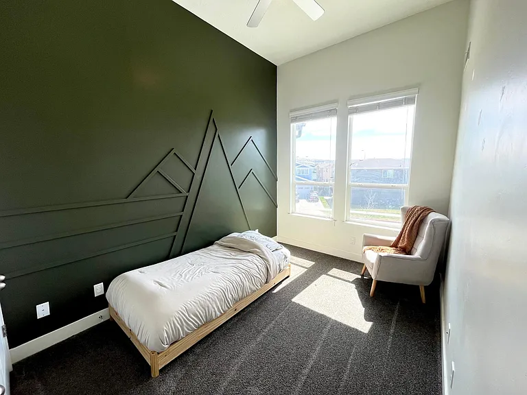 636 W Life Dr — Photo 19