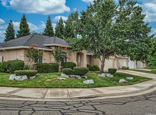 407 Cornell Pl, Redding, CA 96003