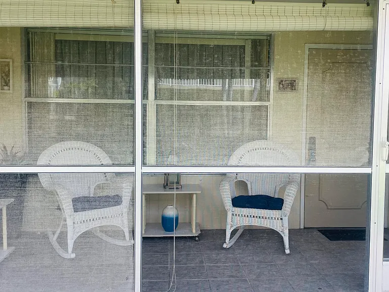624 Snug Harbor Dr #B7 — Photo 13