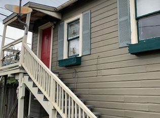 1712 Winnie Rear St, Galveston, TX 77550