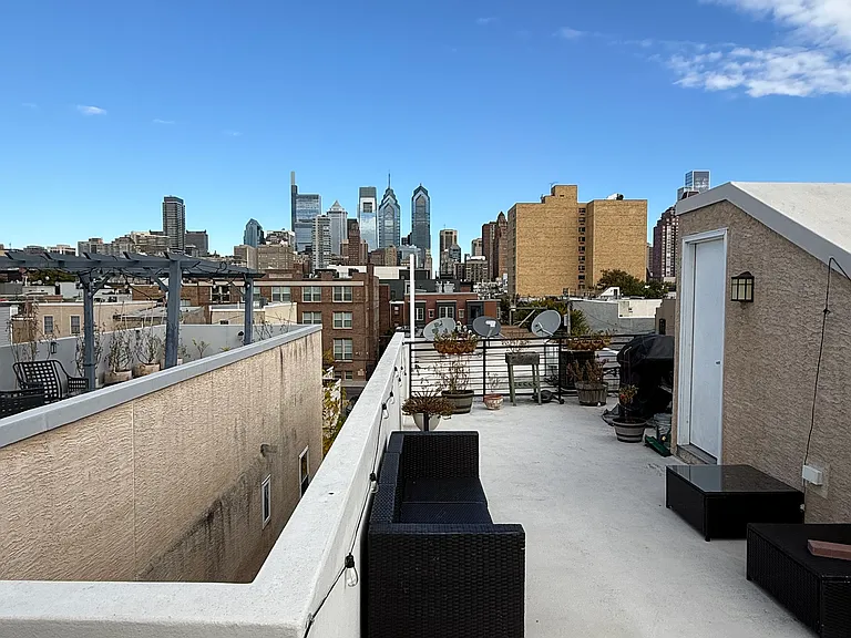 1603 Christian St #C — Photo 29