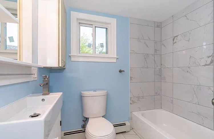 72 Main St #1 — Photo 5