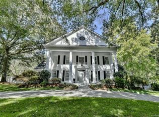 2216 Sutton Springs Rd, Charlotte, NC 28226