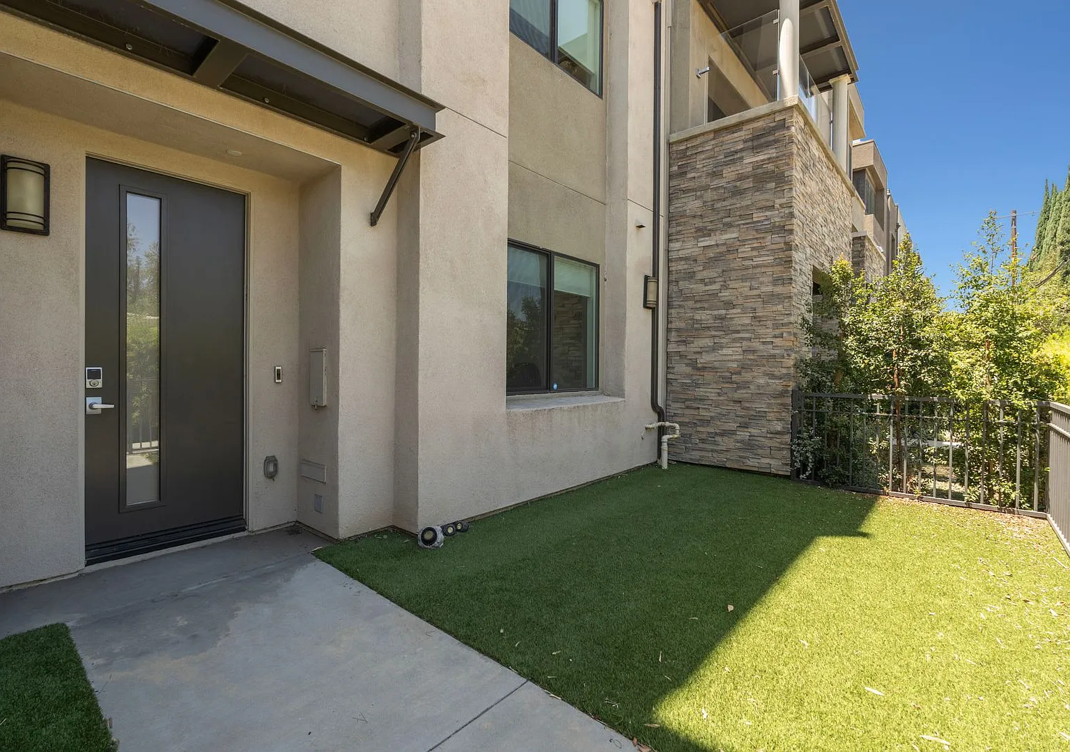 New Construction Townhome — Photo 1
