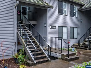 4000 Carman Dr APT 68, Lake Oswego, OR