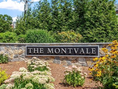 200 Ledgewood Dr APT 201