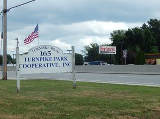 165 Turnpike Rd #37, Westborough, MA 01581