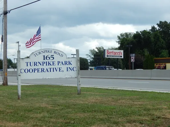 165 Turnpike Rd #37, Westborough, MA 01581