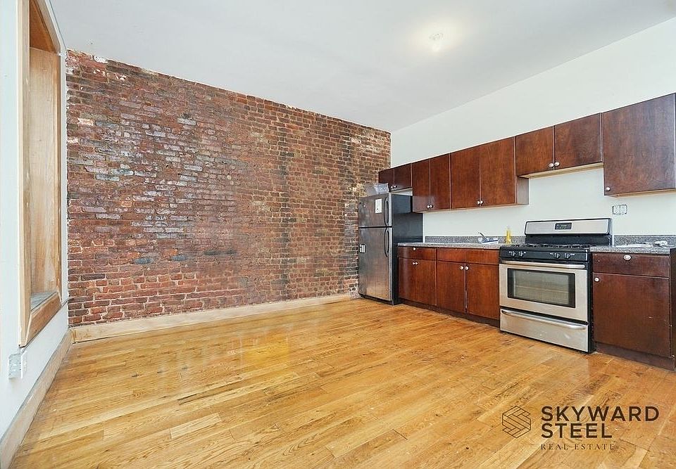 1st image of 360 Franklin Ave #1A