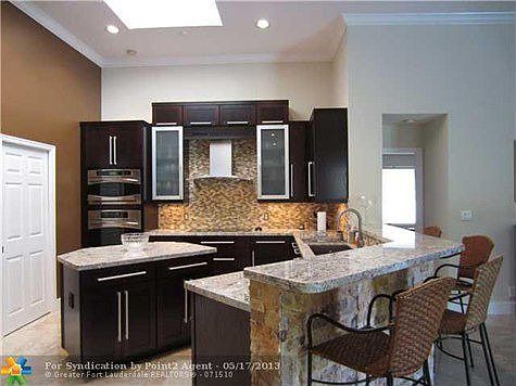 5th image of 2526 Eagle Run Cir