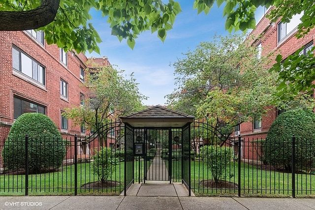 1st image of 912 W Sunnyside Ave APT 2W