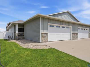 7312 S Audie Ave, Sioux Falls, SD 57108