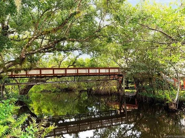 3307 SW Bessey Creek Trl, Palm City, FL 34990