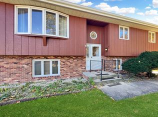 7431 W 83rd Ln, Crown Point, IN 46307