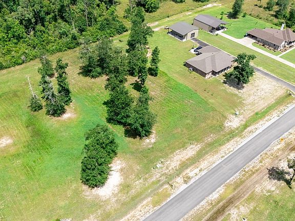 3rd image of 3078 Isla Veda Dr