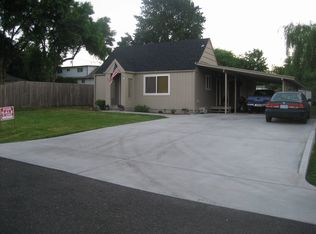 717 S Nevada Dr, Longview, WA 98632