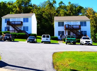 815 Western Rd APT 1, Waynesboro, VA 22980