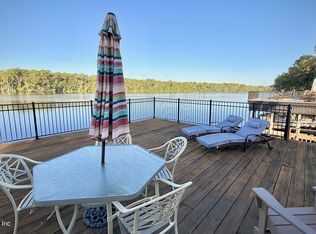 127 River Rd, Satsuma, FL 32189