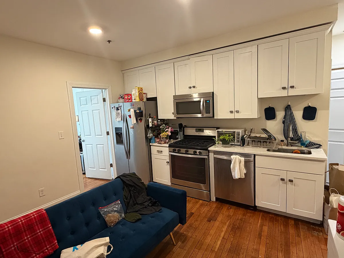 Building Photo - 830 Huntington Ave #1