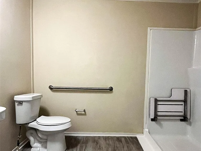 108C S 7th St #C — Photo 6