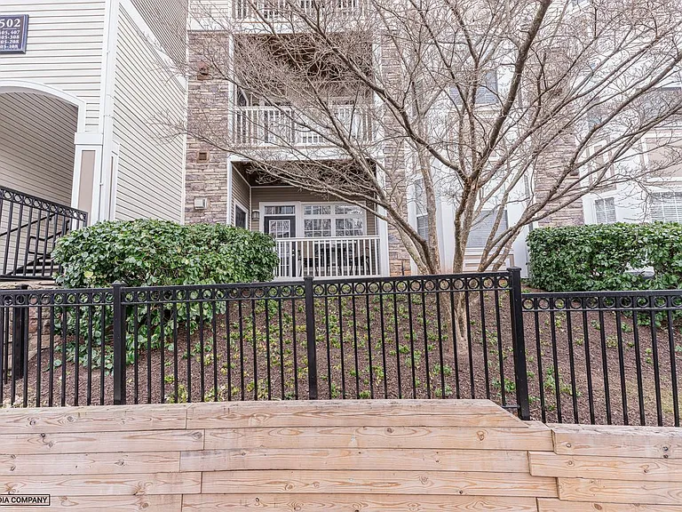 502 Sunset View Ter SE #107 — Photo 26