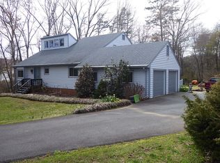 4665 Duffer Ln, Pfafftown, NC 27040