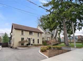 36 Mississauga Rd N, Mississauga, ON L5H2H6