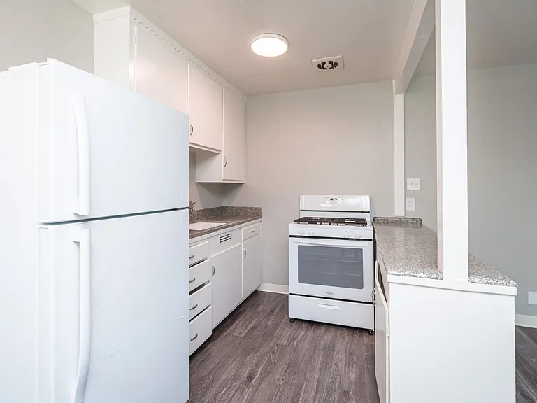 Affordable Living in the Heart of Sacramento! — Photo 6