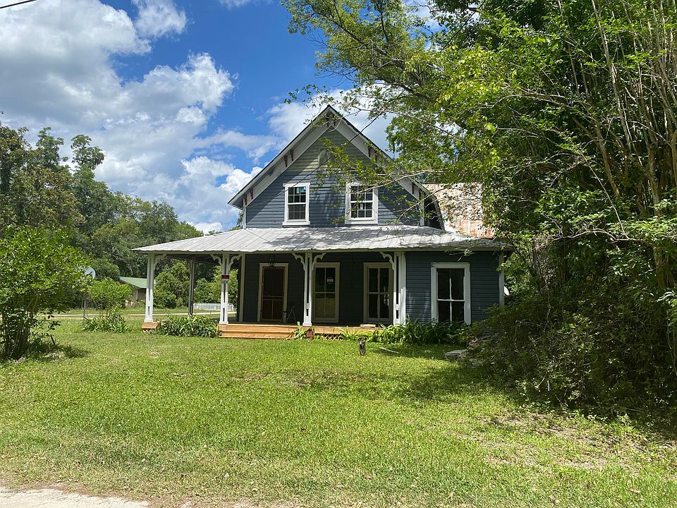 1st image of 13837 NE 140th St