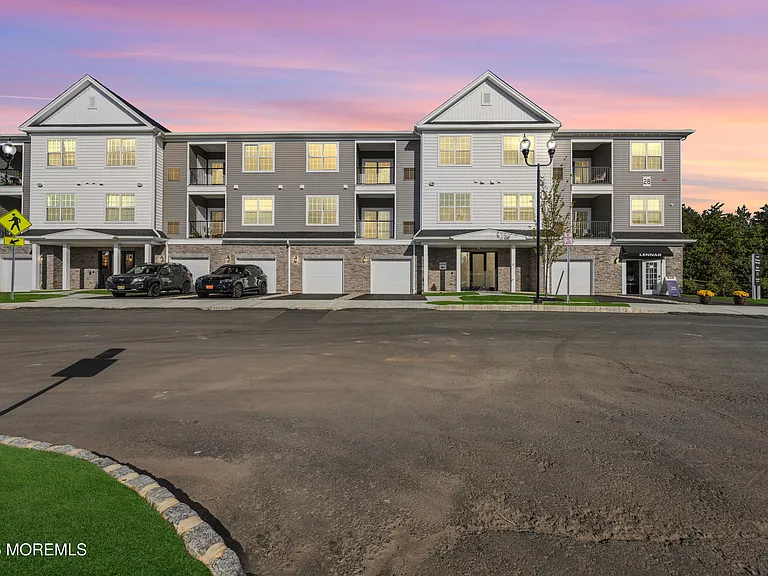 28311 Radford Ct #2829 — Photo 4