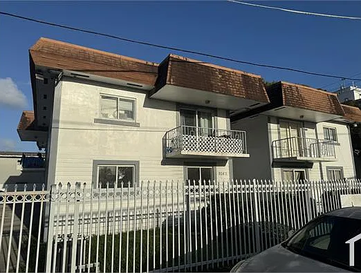 8045 NE 1st Ave — Photo 8