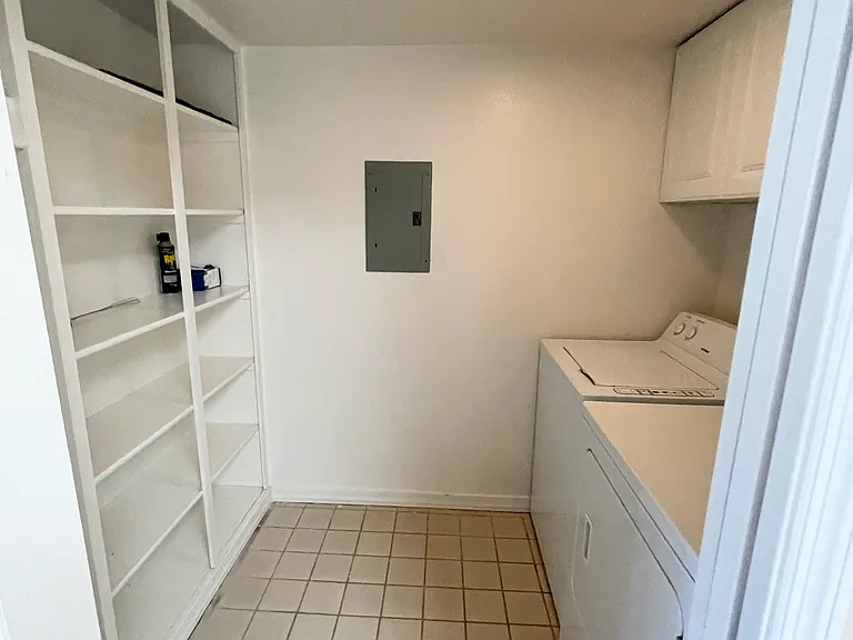 633 W Southern Ave #1112 — Photo 9
