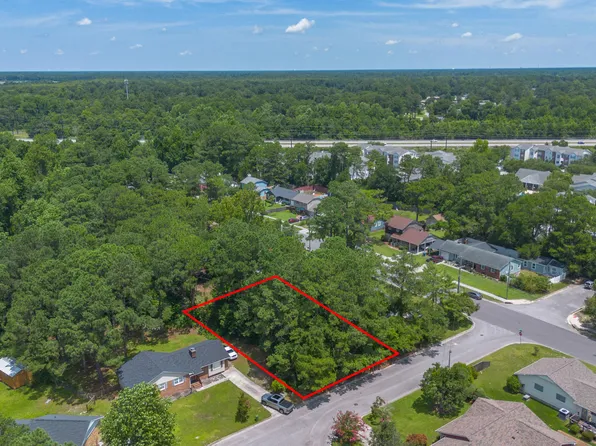 413 Rolling Road, Wilmington, NC 28405
