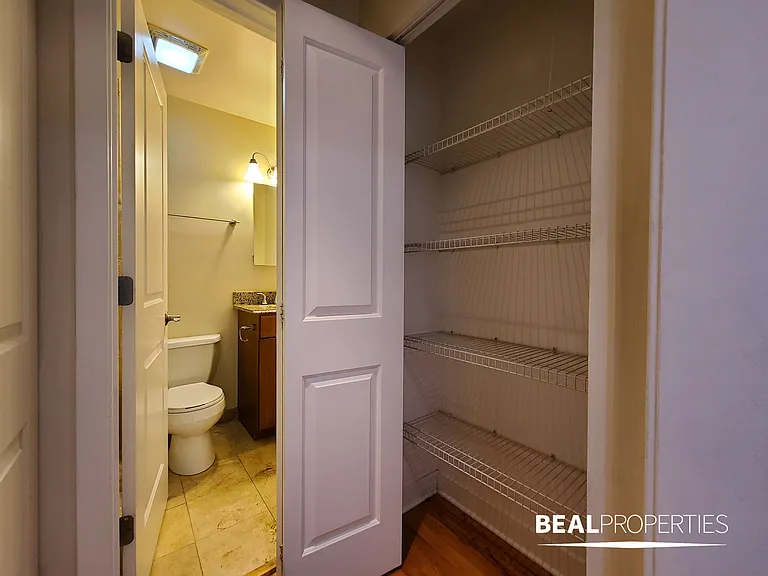 625 W Wrightwood — Photo 11