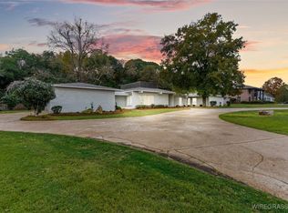 222 Lakewood Dr, Enterprise, AL 36330