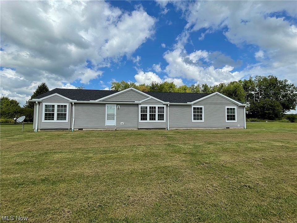 1st image of 5719 N Richmond Rd