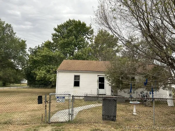2806 N Frankfort Pl, Tulsa, OK 74106