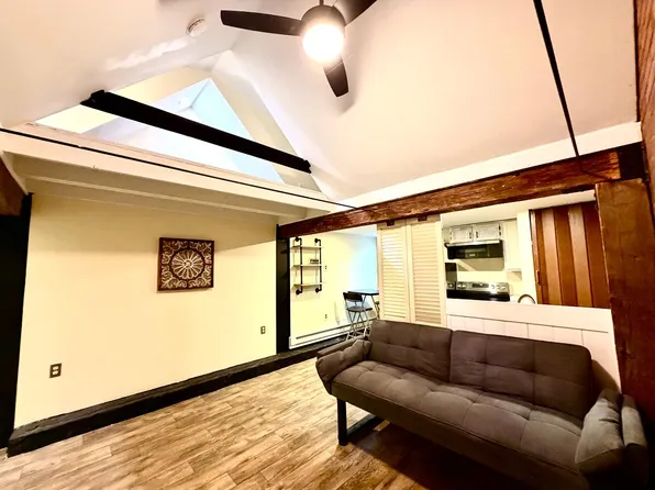 1022 Lexington Ave #4, Altoona, PA 16601
