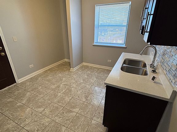 3rd image of 7501 S Stewart Ave Floor 3