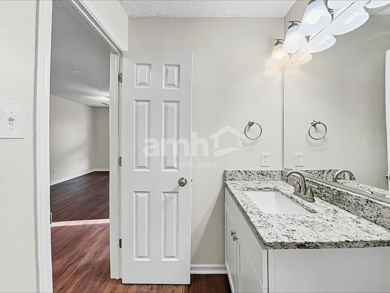 9318 W Rising Sun Dr — Photo 15