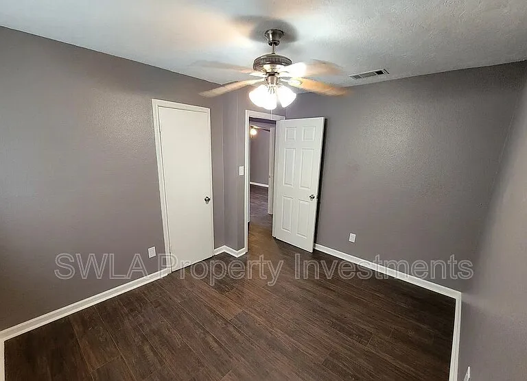 614 Sally Mae St — Photo 4